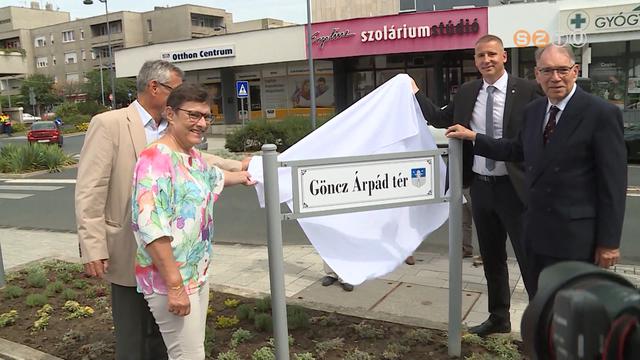 Göncz Árpád nevét viseli az Iseum és az egy egykori Éva-malom előtti tér Szombathelyen Göncz Árpád nevét viseli az Iseum és az egy egykori Éva-malom előtti tér Szombathelyen