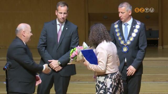 Djtad nnepsgen kszntk meg az oktatsban-nevelsben dolgozk kiemelked teljestmnyt