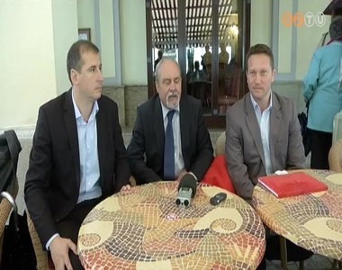 MSZP: Tisztelettel nem lehet j�llakni