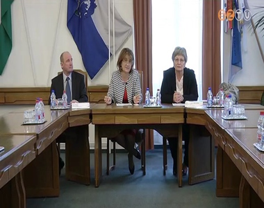 H�tr�nyos helyzet�ek foglalkoztathat�s�ga