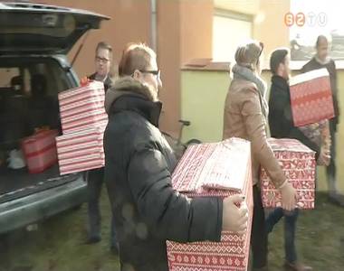 Adom�nyokat gy�jt�tt a Fidelitas