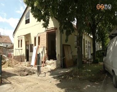 Szeptember 15-ig ideiglenesen elk�lt�ztek a h�ziorvosok a Selmec utcai rendel�b�l