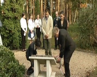 Az arbor�tumban is megeml�keztek '56-r�l