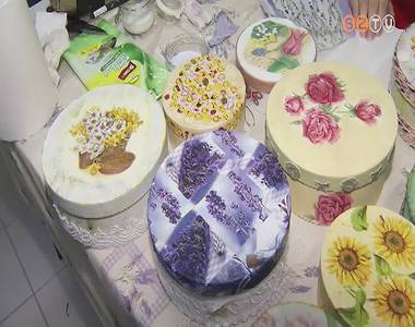 Kézműves technikákat tanulnak a Szombathelyi Egyházmegyei Karitász dolgozói Kézműves technikákat tanulnak a Szombathelyi Egyházmegyei Karitász dolgozói