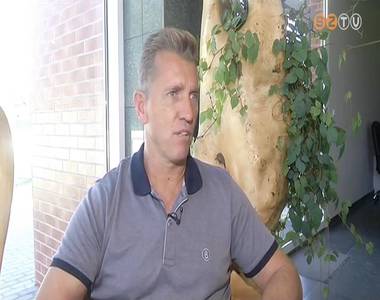 Edz�v�lt�s a Halin�l