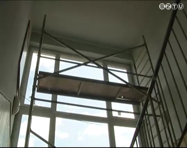 Megkezdődtek a nyári felújítási munkák az oktatási intézményekben Megkezdődtek a nyári felújítási munkák az oktatási intézményekben