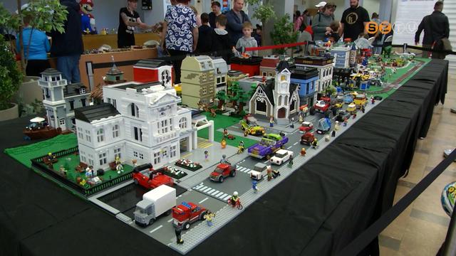 Kockanapok - Kétmillió apró LEGO, látványos építmények és játszóasztalok az AGORA-ban Kockanapok - Kétmillió apró LEGO, látványos építmények és játszóasztalok az AGORA-ban