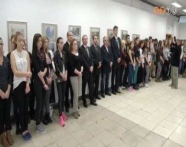 Az els� vil�gh�bor� �ldozatair�l eml�keztek meg a M�v�szeti Szakk�z�piskola di�kjai