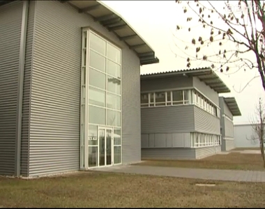 �j termel�csarnokot adtak �t az Epcos Kft. Csaba utcai telephely�n