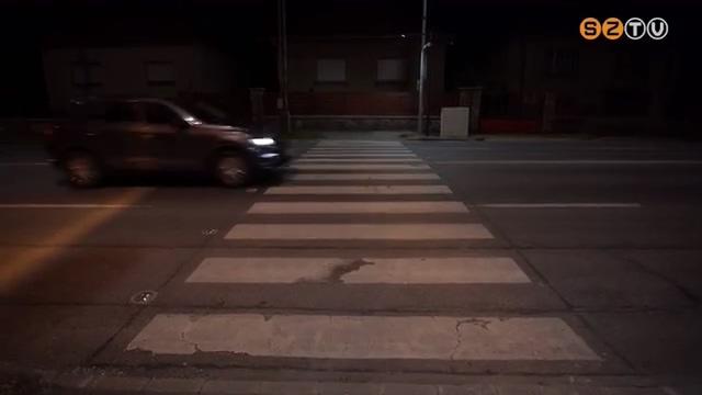 Átadták Szombathely első okoszebráját a 11-es Huszár út 116. előtt Átadták Szombathely első okoszebráját a 11-es Huszár út 116. előtt