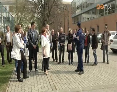 A vesz�lyes �ruk biztons�gos sz�ll�t�s�r�l tartottak el�ad�sokat Szombathelyen