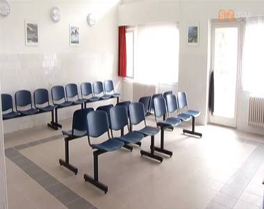 Befejez�d�tt a szakrendel�k �tk�lt�ztet�se a r�gi SZTK-b�l