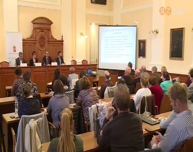 Civil f�rumot tartottak