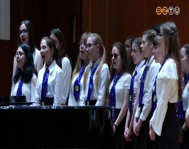 �nekl� Ifj�s�g