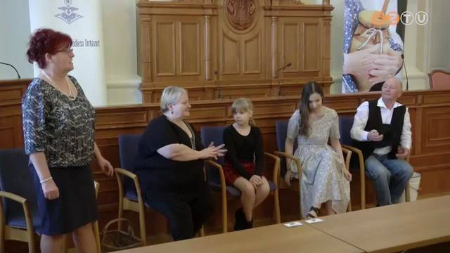 A Falu Krónikása A Falu Krónikása