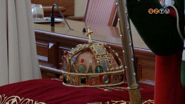 A Szülőföld Egyesület szervezésében Szombathelyre érkezett a Szent Korona hiteles másolata A Szülőföld Egyesület szervezésében Szombathelyre érkezett a Szent Korona hiteles másolata