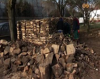 Tűzifa rászorulóknak Tűzifa rászorulóknak