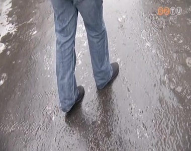 �nos es� b�n�totta meg az orsz�got a h�tv�g�n