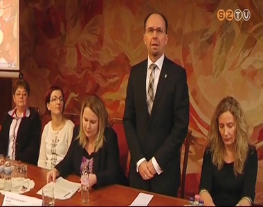 Lez�rult az �gyf�l �tja - modellk�s�rleti program