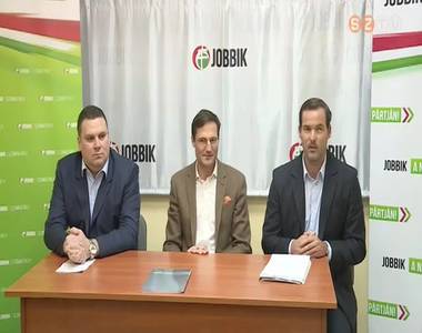 Sajt�t�j�koztat�t tartott a Jobbik a j�v� �vi v�laszt�sokr�l