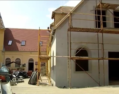 Bővítik a karitász épületét