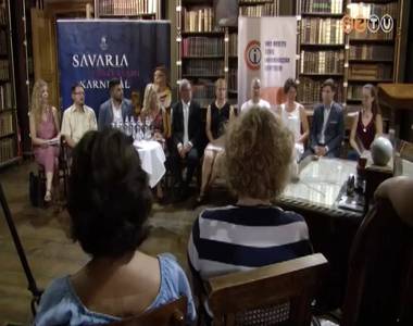 Civilek a karneválon Civilek a karneválon