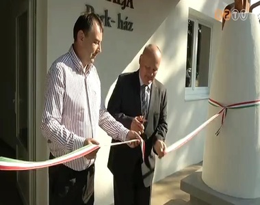 A s�rgaliliom vir�gz�s �nnepe zajlott a h�tv�g�n N�raiban