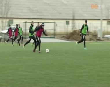 Az Adri�n k�sz�l a Halad�s