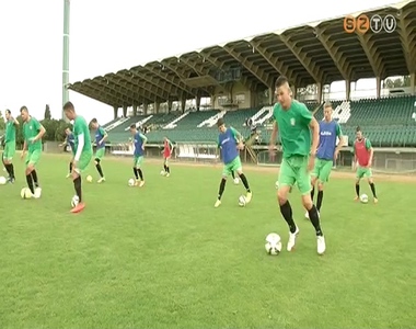 Kir�ly G�borral a soraiban elkezdte a felk�sz�l�st a Hali