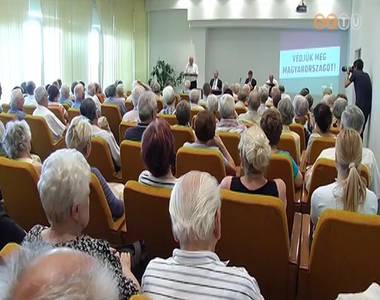 Lakoss�gi f�rum a n�pszavaz�sr�l