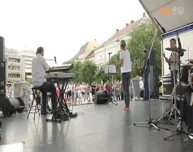 A ny�ri h�tv�g�kre k�n�l programot a Mi�nk itt a t�r!