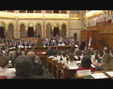 A n�metek kitelep�t�s�re eml�keztek a Parlamentben