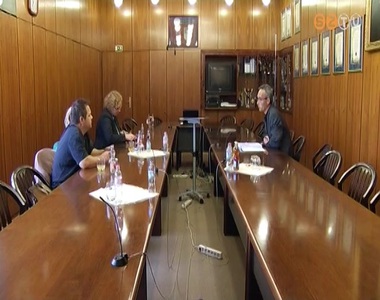 A k�zgy�l�st �rt�kelt�k a p�rtok