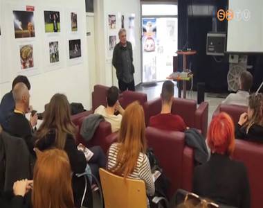 Fot�sok tal�lkoztak a Savaria moziban