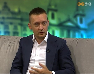 Besz�lget�s Rog�n Antallal, a Fidesz frakci�vezet�j�vel