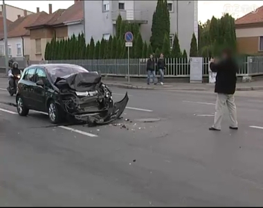 Szerelmi bánat miatt karambolozott Szerelmi bánat miatt karambolozott