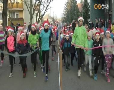 Mikulásfutás a Bolyai-iskolában Mikulásfutás a Bolyai-iskolában