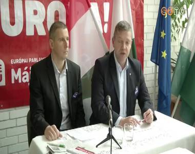 Sajtótájékoztatót tartott az MSZP Sajtótájékoztatót tartott az MSZP