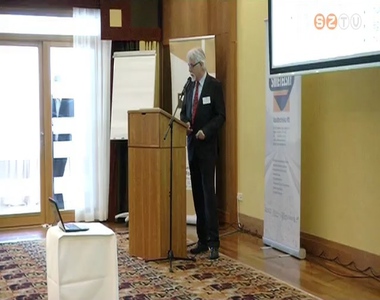 K�zleked�sfejleszt�si �s beruh�z�si konferencia B�kf�rd�n