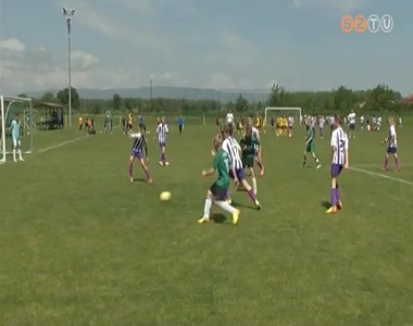 Labdar�g�-torn�kat rendezett az Ill�s Akad�mia