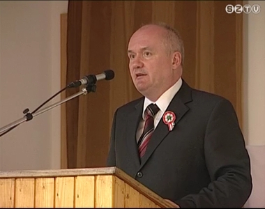 Hende Csaba Táplánszentkereszten Hende Csaba Táplánszentkereszten