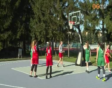 Szabadtéri kosárpálya átadó Szabadtéri kosárpálya átadó