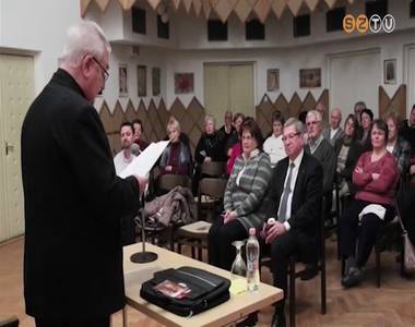 V�rszegi Asztrik el�ad�sa a Martineumban