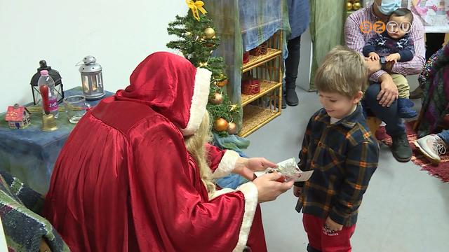 Mikulás kuckójába várták a gyerekeket vasárnap az AGORA-ban Mikulás kuckójába várták a gyerekeket vasárnap az AGORA-ban