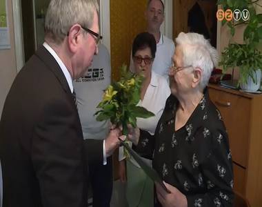 90 �vest k�sz�nt�tt a polg�rmester