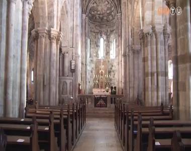 Hároméves felújítás kezdődött a jáki templomban Hároméves felújítás kezdődött a jáki templomban