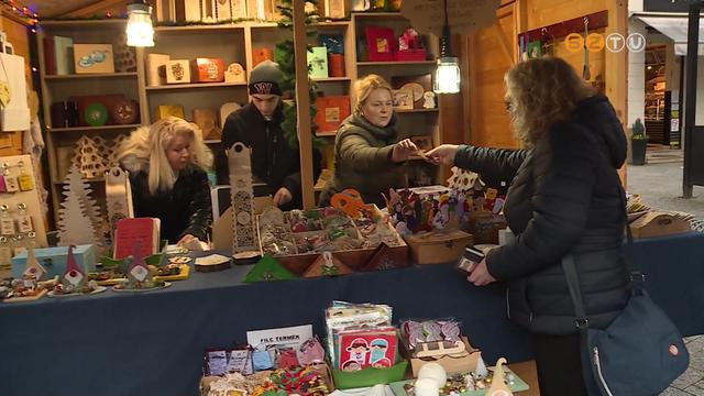Ajándékok hajléktalanoktól - A FÉHE Kft. foglalkoztatottjainak keze munkája is megvásárolható Ajándékok hajléktalanoktól - A FÉHE Kft. foglalkoztatottjainak keze munkája is megvásárolható