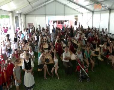 Falunap Luk�csh�z�n