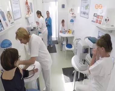 N�pszer� volt az iQor eg�szs�g�gyi sz�r�busza