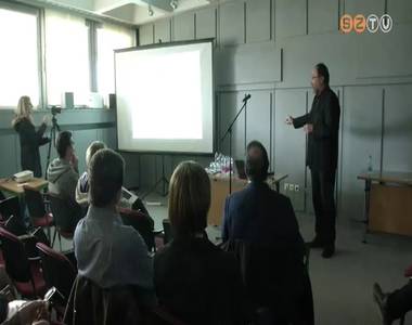 El�ad�s az �v �l�l�nyeir�l